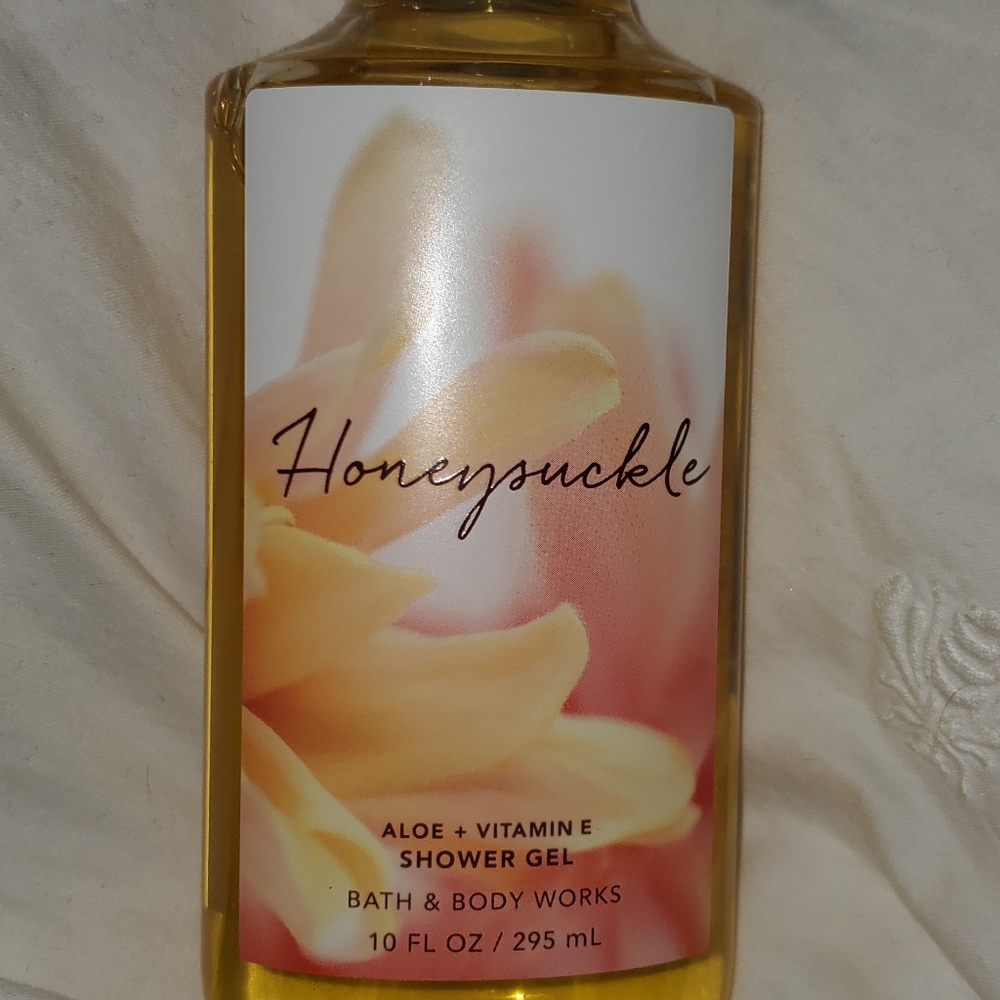 Bath and Body Works Honeysuckle Body Wash